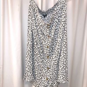 Mid length Leopard skirt